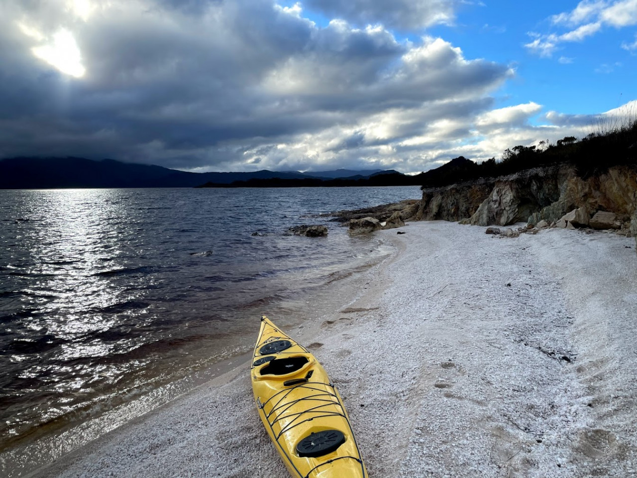 Kayak-on-Beach